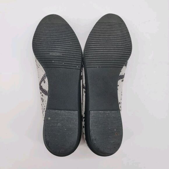 Salvatore Ferragamo Boutique Size 7 Flats Snakeskin Embossed Almond Toe Slip On - Picture 7 of 8